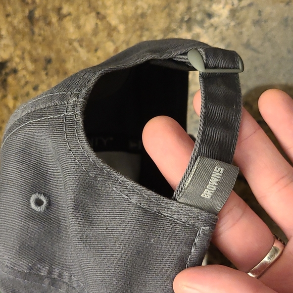 Cleveland Browns adjustable grey hat - Picture 2 of 3